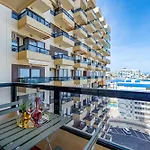 797 Holiday Rentals - Luminoso Apartamento En Aloha Playa