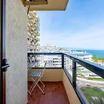 797 Holiday Rentals - Luminoso Apartamento En Aloha Playa