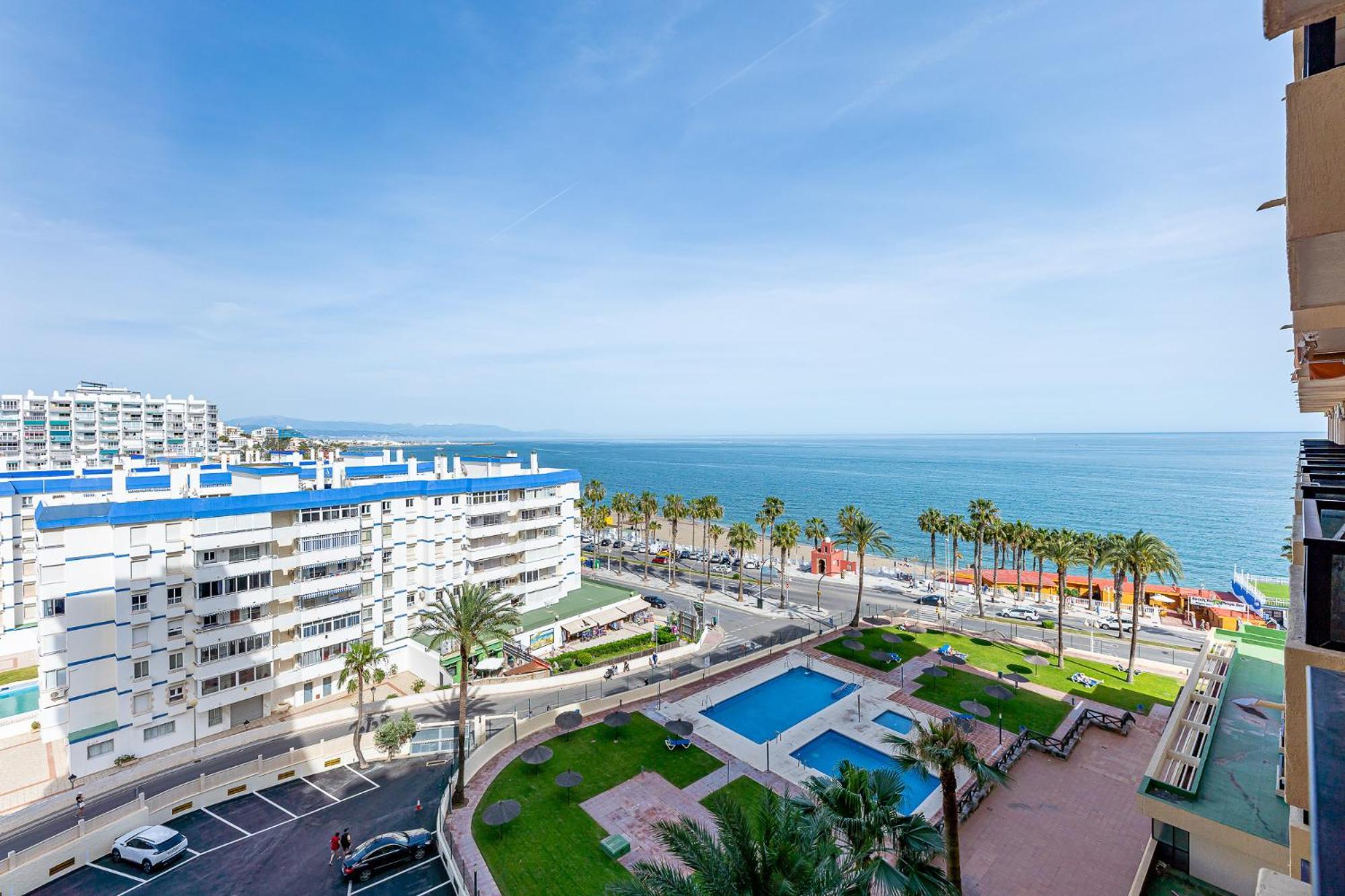 797 - Luminoso En Aloha Playa Apartment Benalmadena